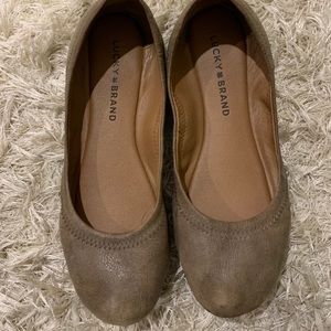Lucky brand flats